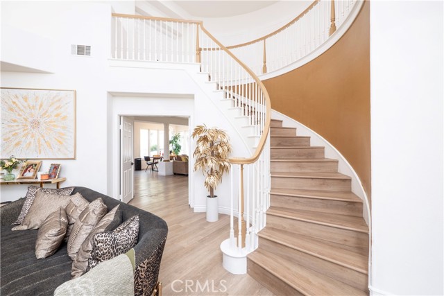 MLS #DW25186292 image #13