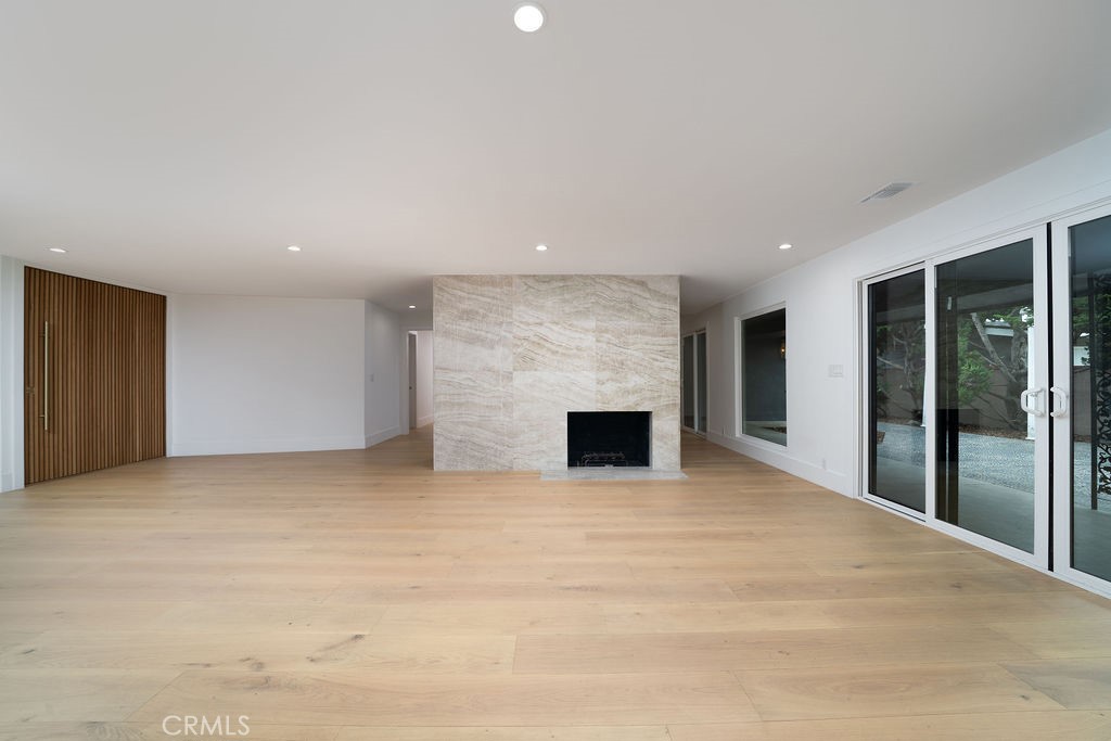 MLS #DW25186812 image #10