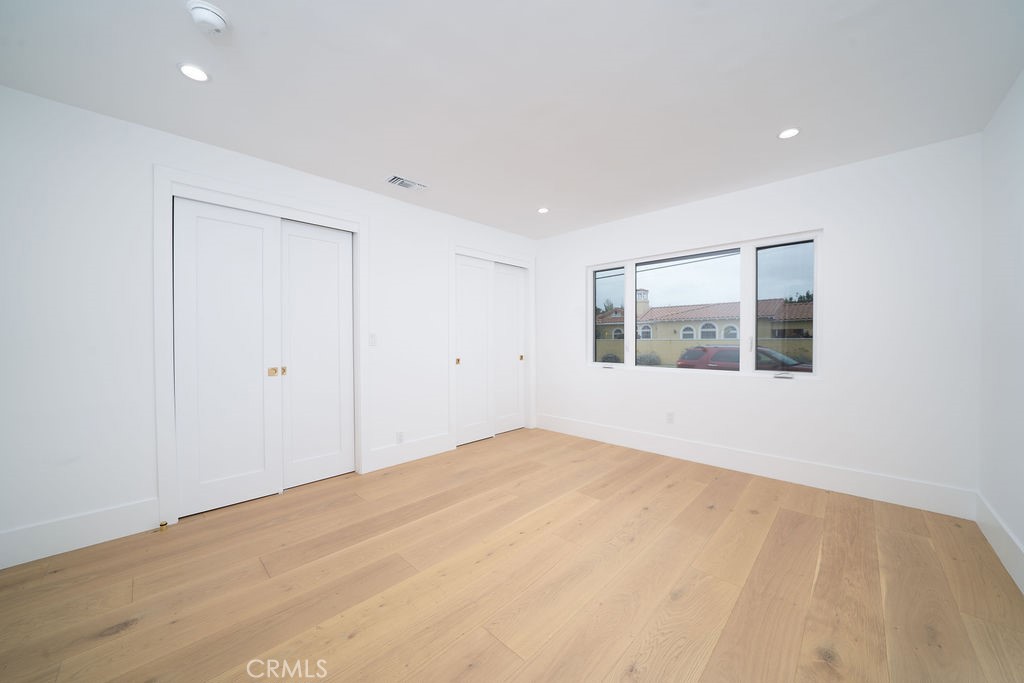 MLS #DW25186812 image #20