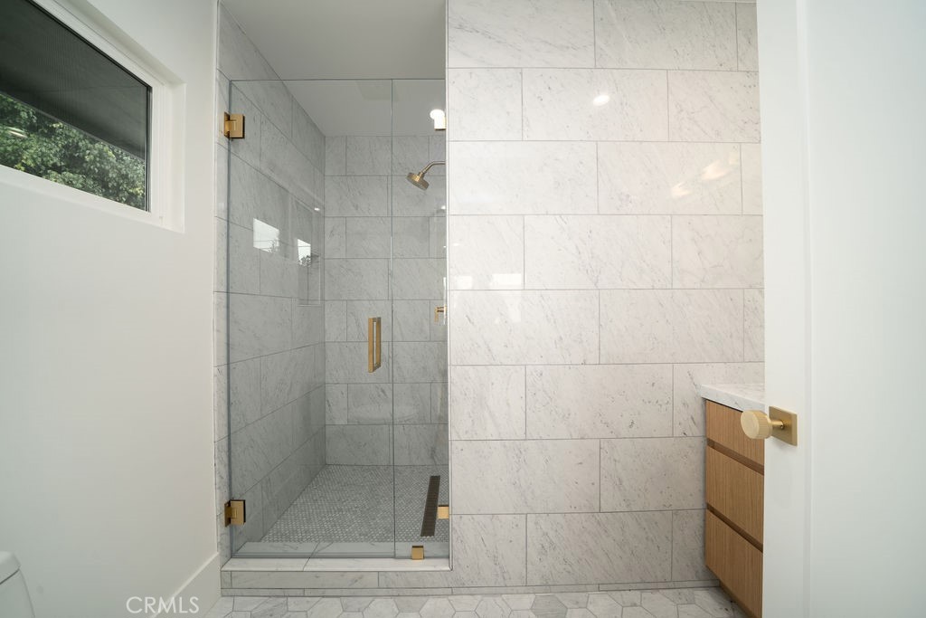 MLS #DW25186812 image #22