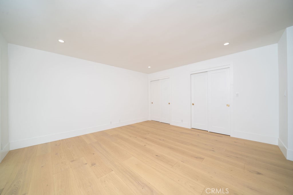 MLS #DW25186812 image #24