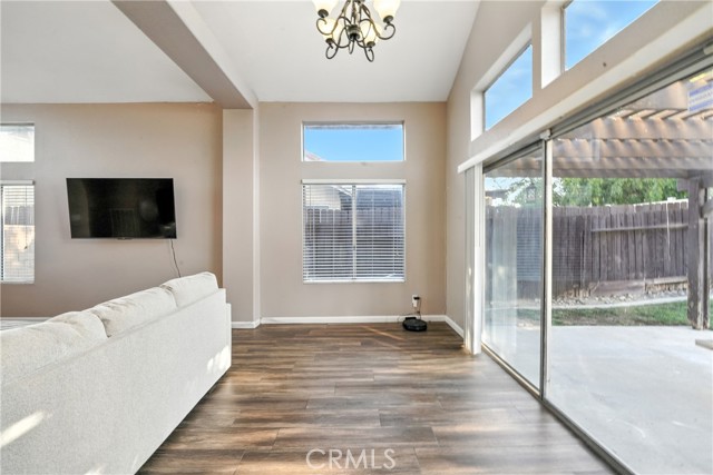 MLS #DW25188015 image #7