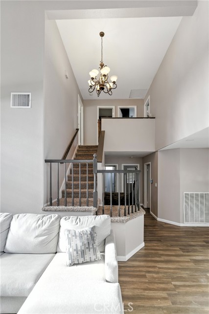 MLS #DW25188015 image #8