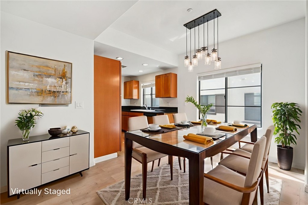 MLS #DW25189109 image #10