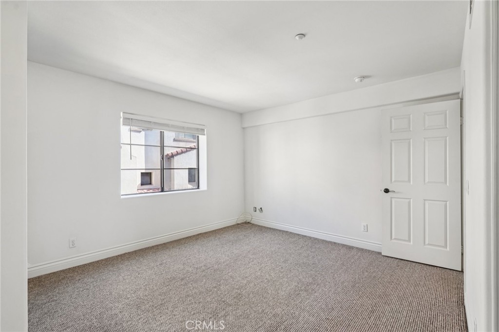 MLS #DW25189109 image #18