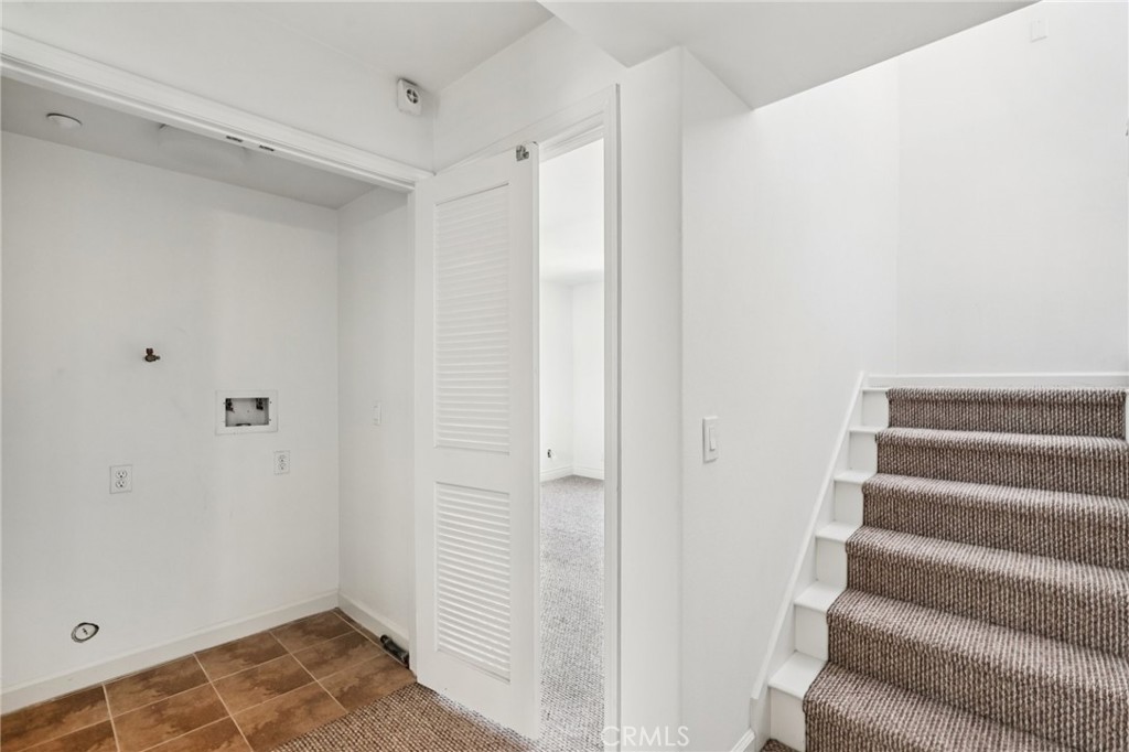 MLS #DW25189109 image #24