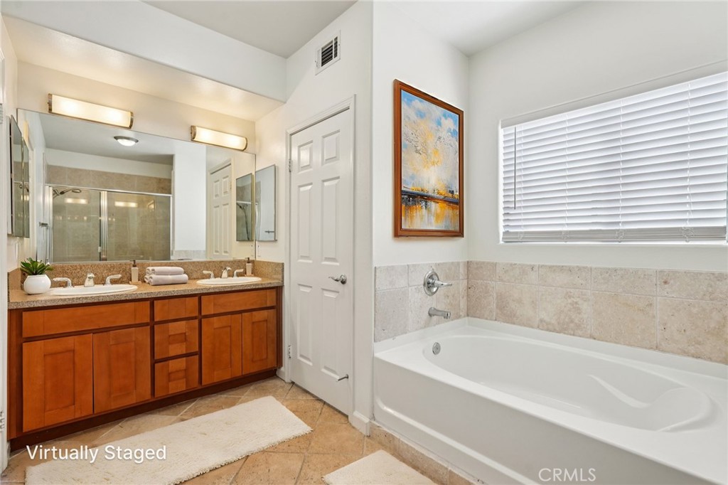 MLS #DW25189109 image #31