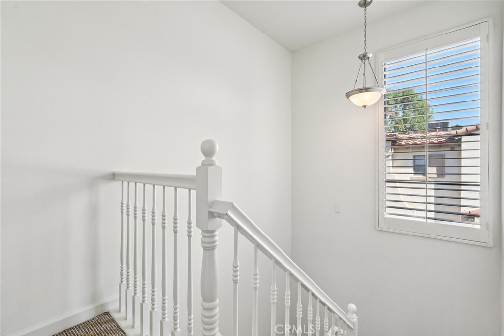 MLS #DW25189109 image #33