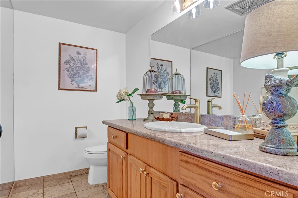 MLS #DW25192349 image #11