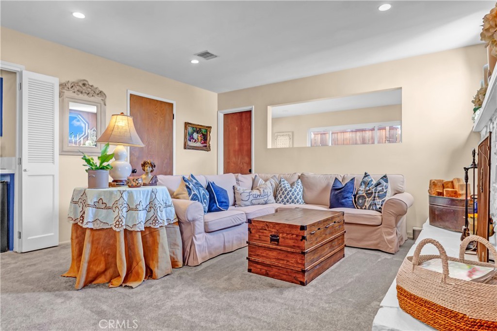 MLS #DW25192349 image #14