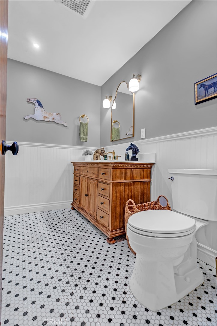 MLS #DW25192349 image #30