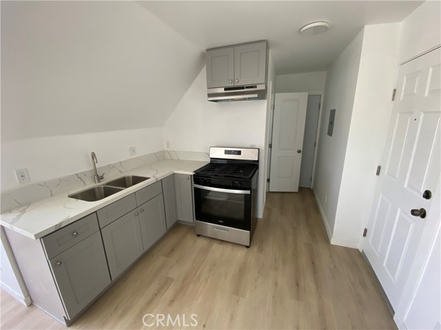 MLS #DW25192363 image #6