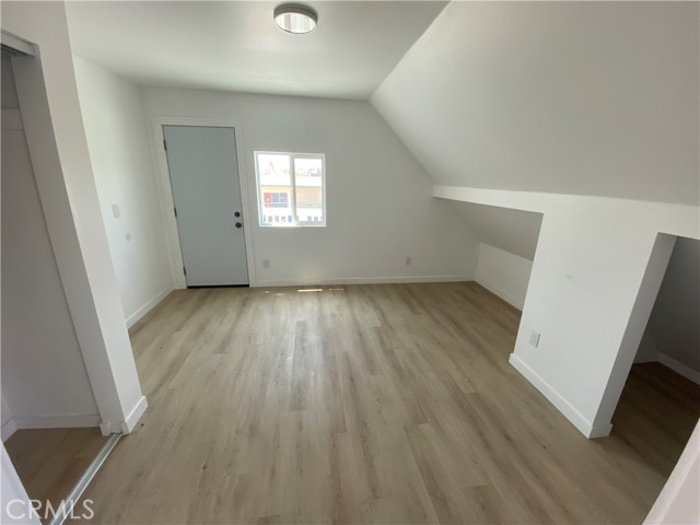 MLS #DW25192363 image #7