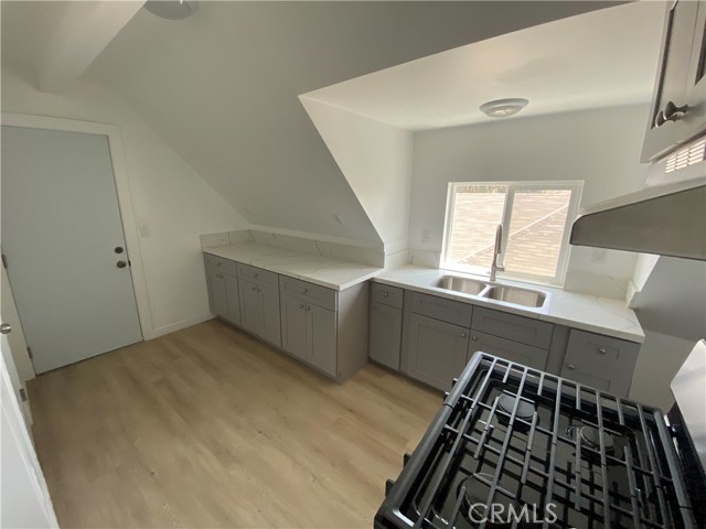 MLS #DW25192363 image #8