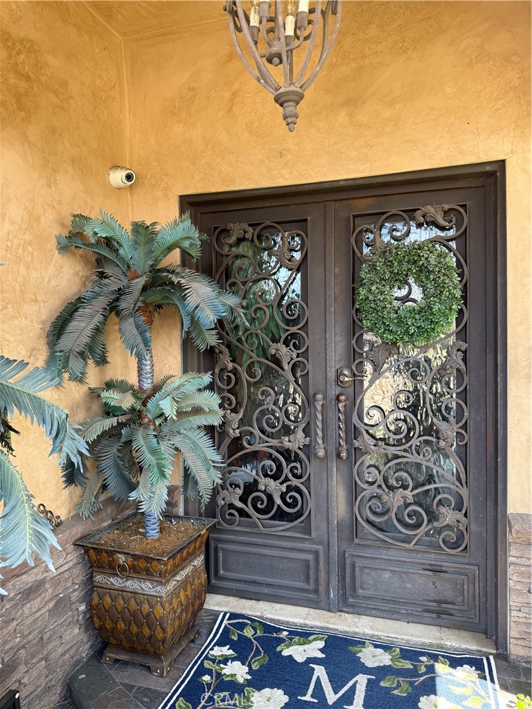 MLS #DW25192583 image #1