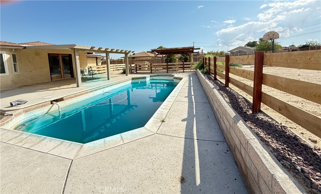 MLS #DW25193697 image #2