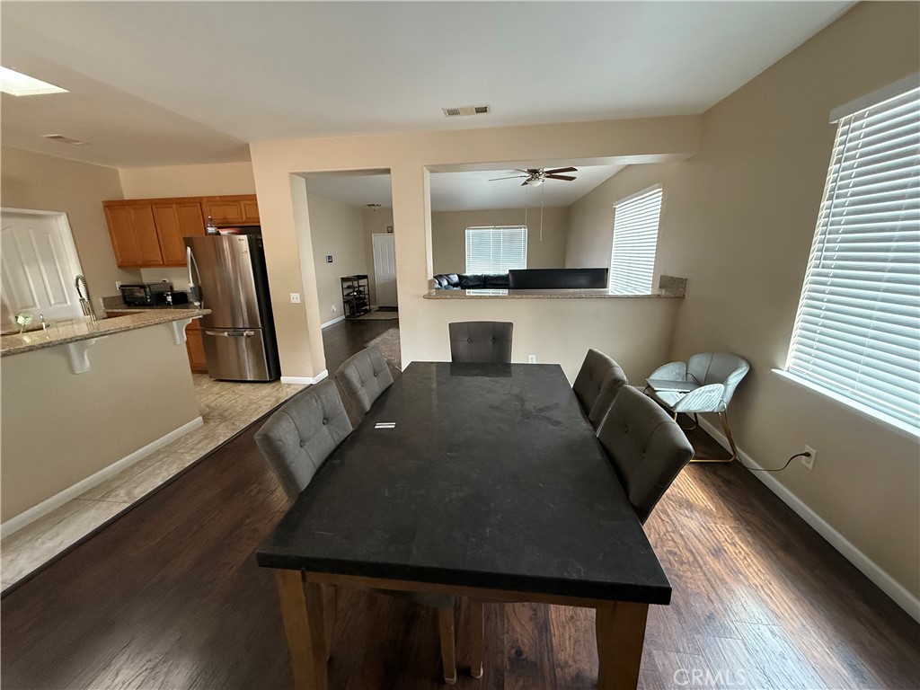 MLS #DW25194761 image #11