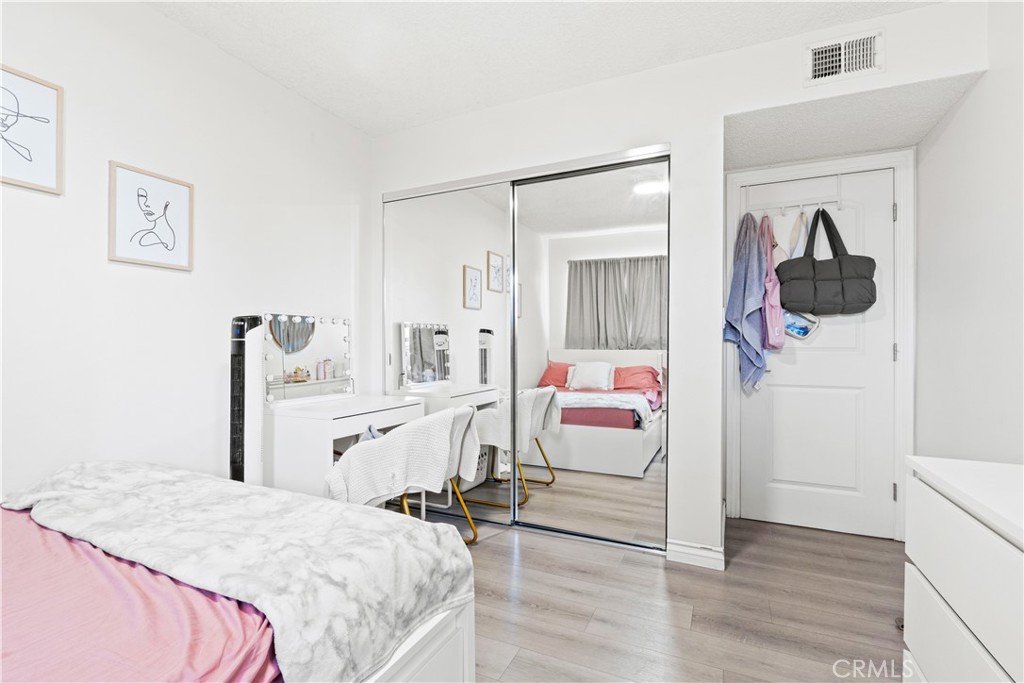 MLS #DW25194847 image #35