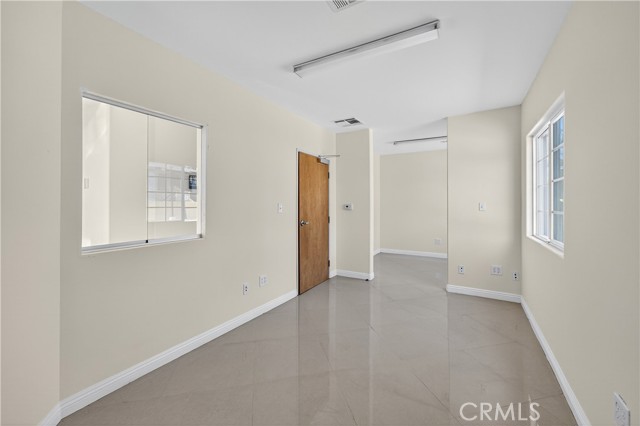 MLS #DW25196036 image #11