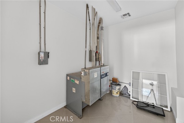 MLS #DW25196036 image #13