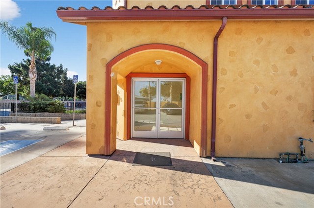 MLS #DW25196036 image #4