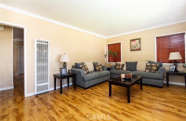 MLS #DW25198751 image #4