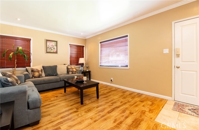 MLS #DW25198751 image #7