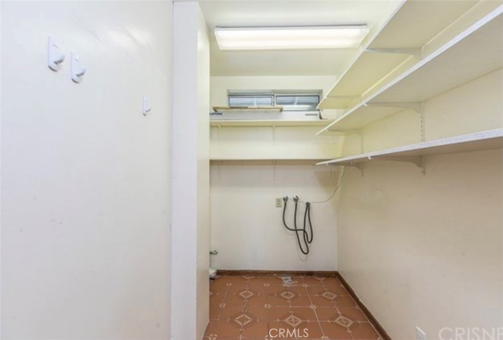 MLS #DW25199436 image #8