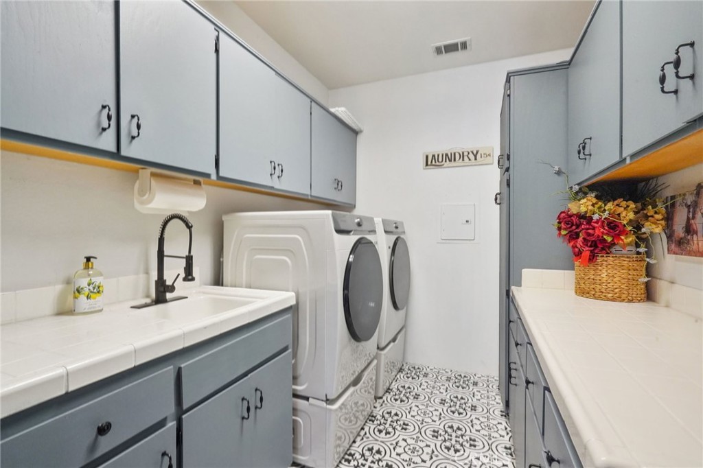 MLS #DW25199767 image #32