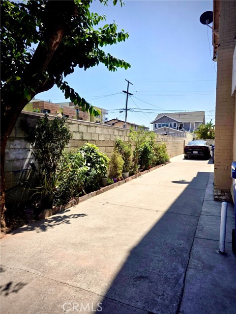 MLS #DW25200288 image #12