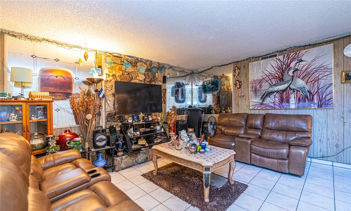 MLS #DW25201102 image #26