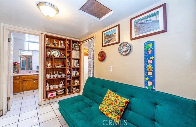 MLS #DW25201102 image #35