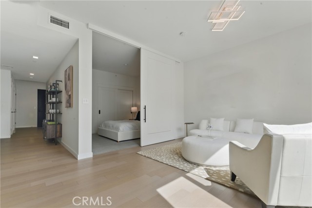 MLS #DW25202044 image #5