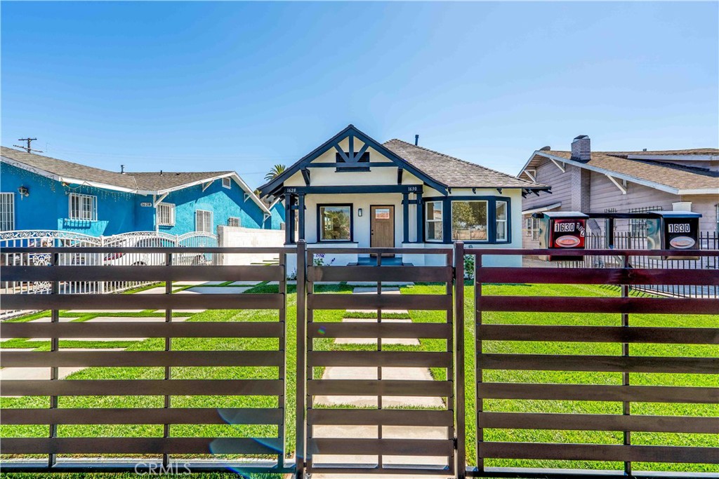 MLS #DW25202112 image #1