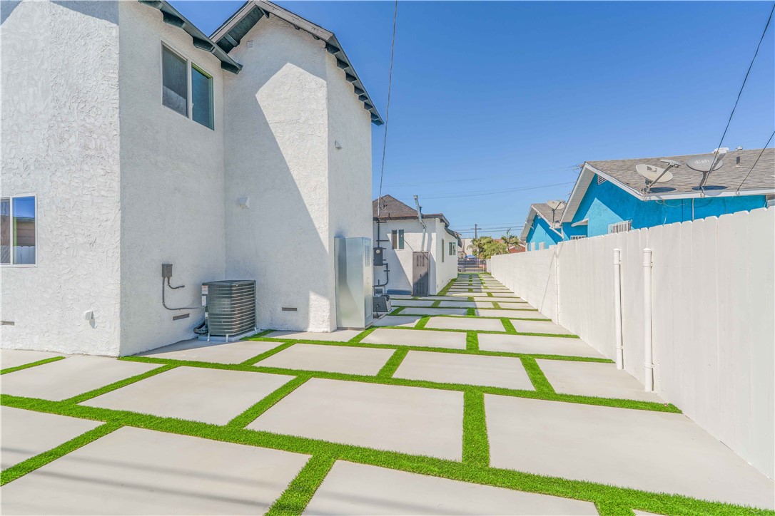 MLS #DW25202112 image #27