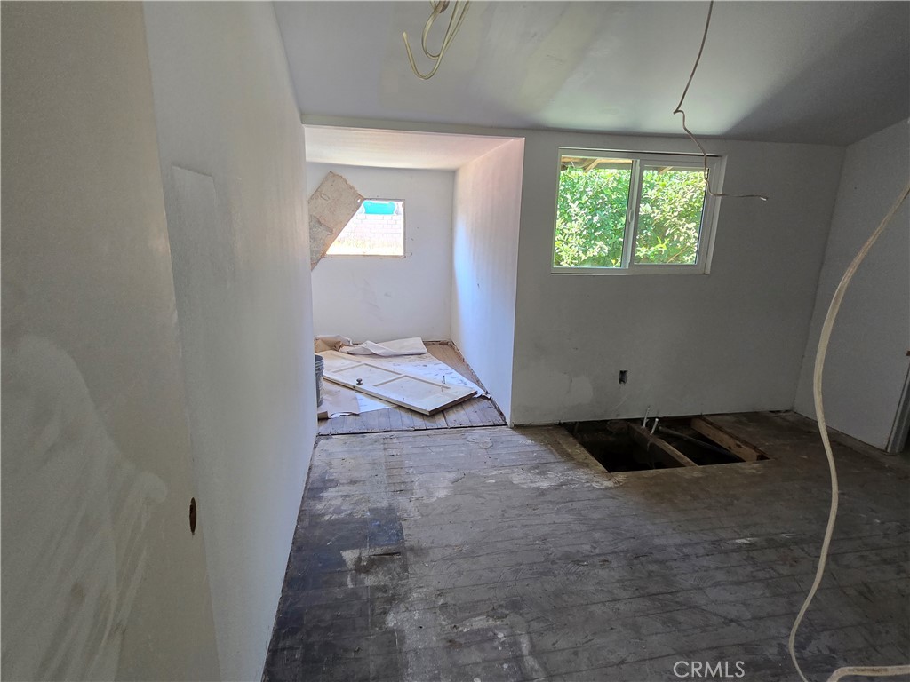 MLS #DW25202837 image #5