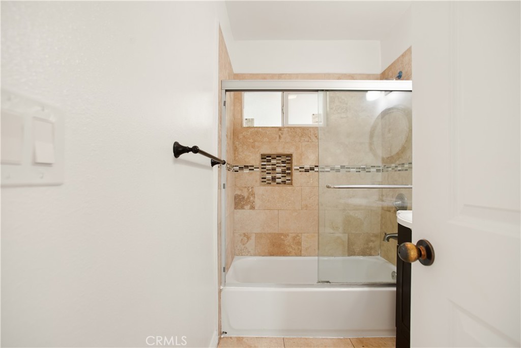 MLS #DW25203216 image #13