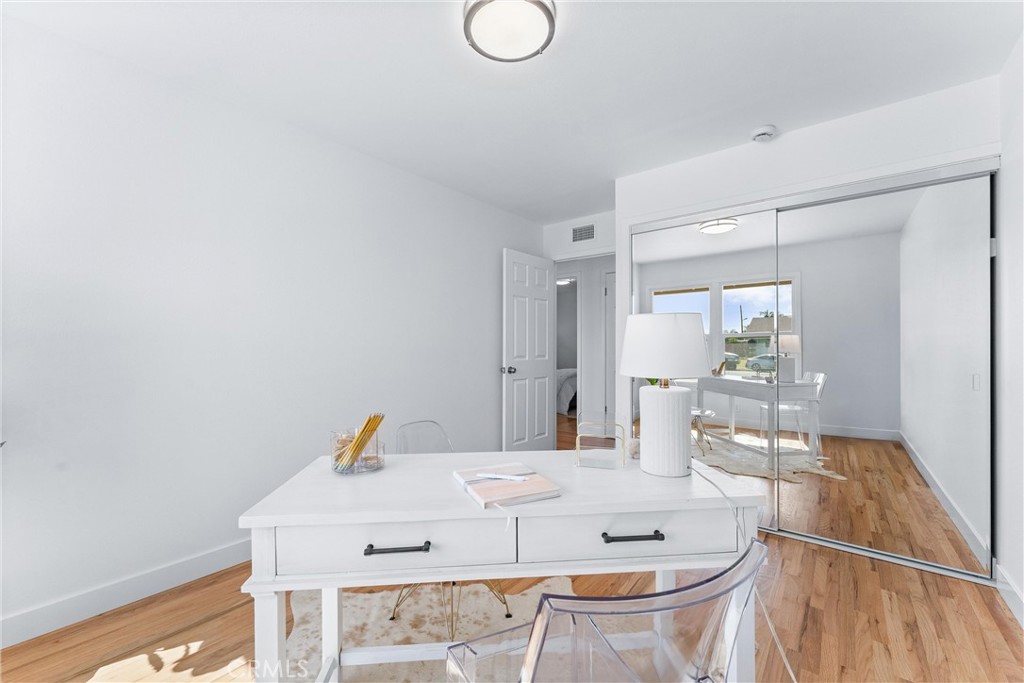 MLS #DW25206563 image #16