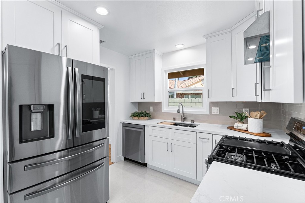 MLS #DW25206563 image #7