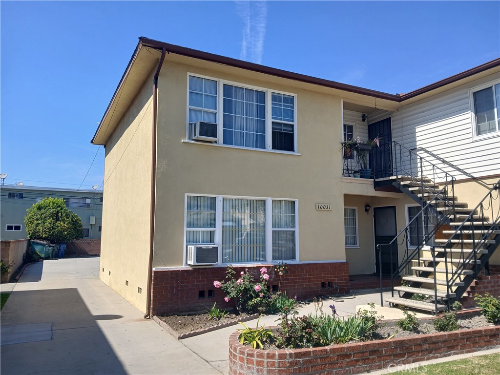 MLS #DW25206617 image #1