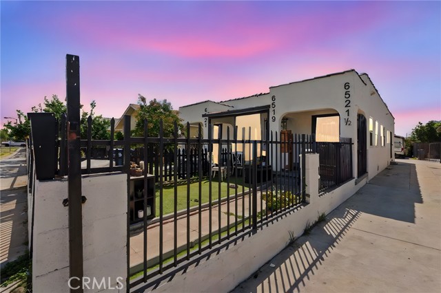 MLS #DW25207005 image #1