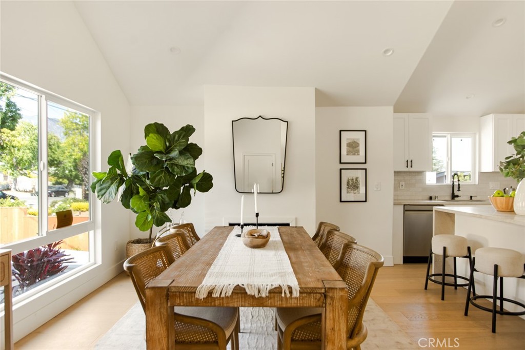 MLS #DW25208014 image #10