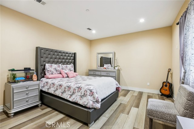 MLS #DW25214585 image #22