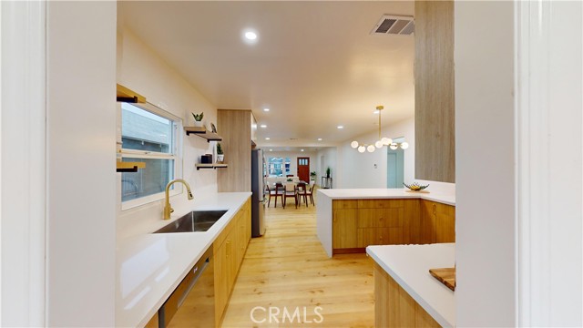 MLS #DW25215235 image #15