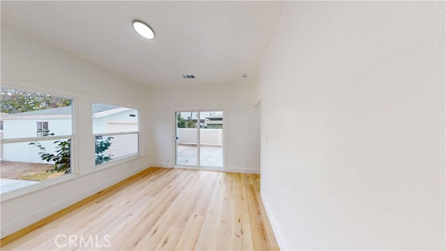 MLS #DW25215235 image #25