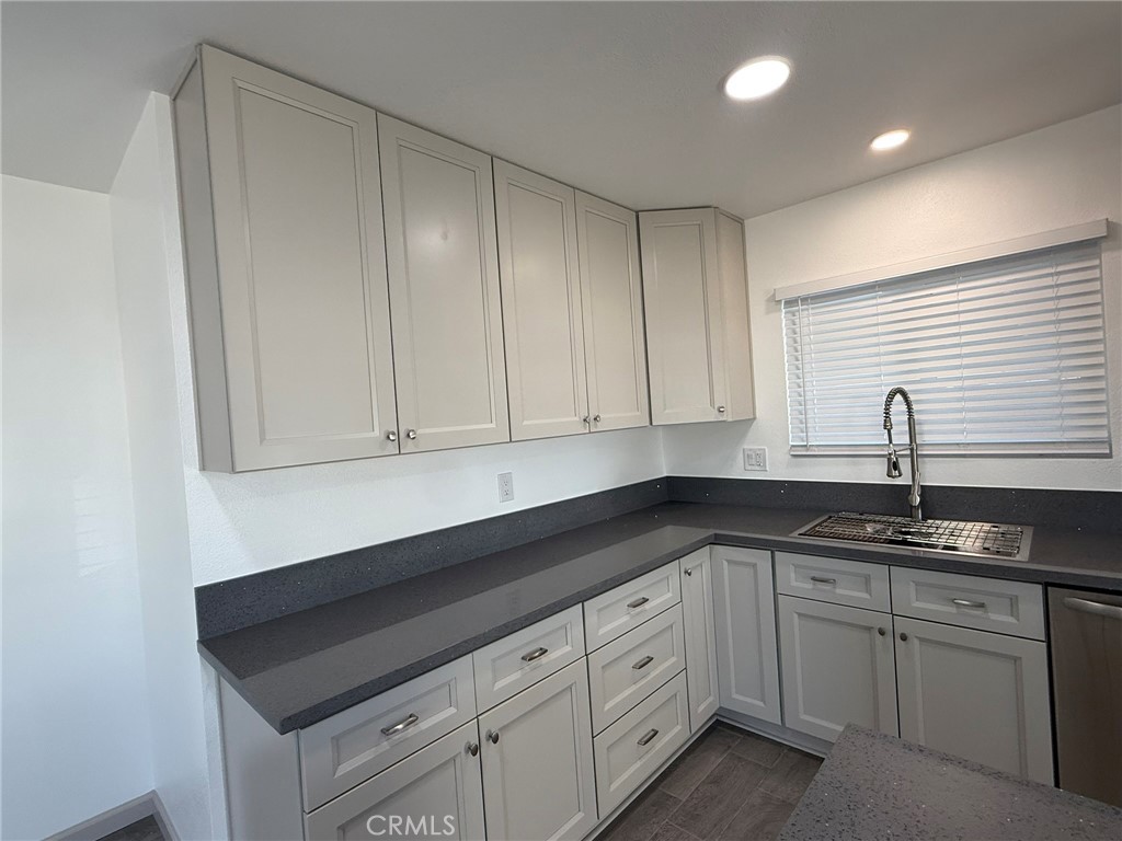 MLS #DW25215326 image #10