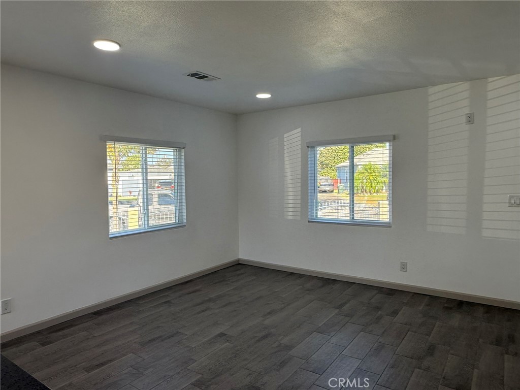 MLS #DW25215326 image #21