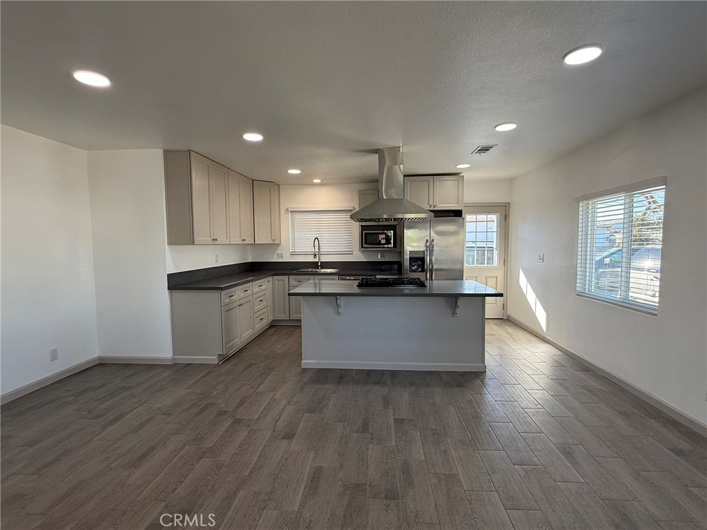 MLS #DW25215326 image #6