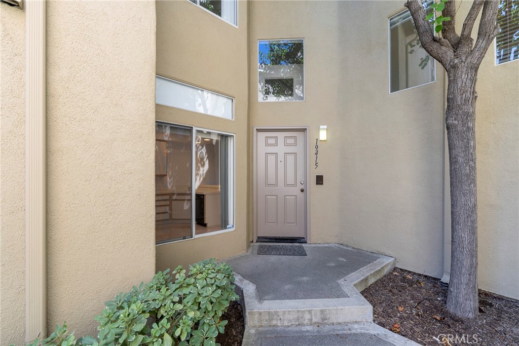 MLS #DW25215624 image #1