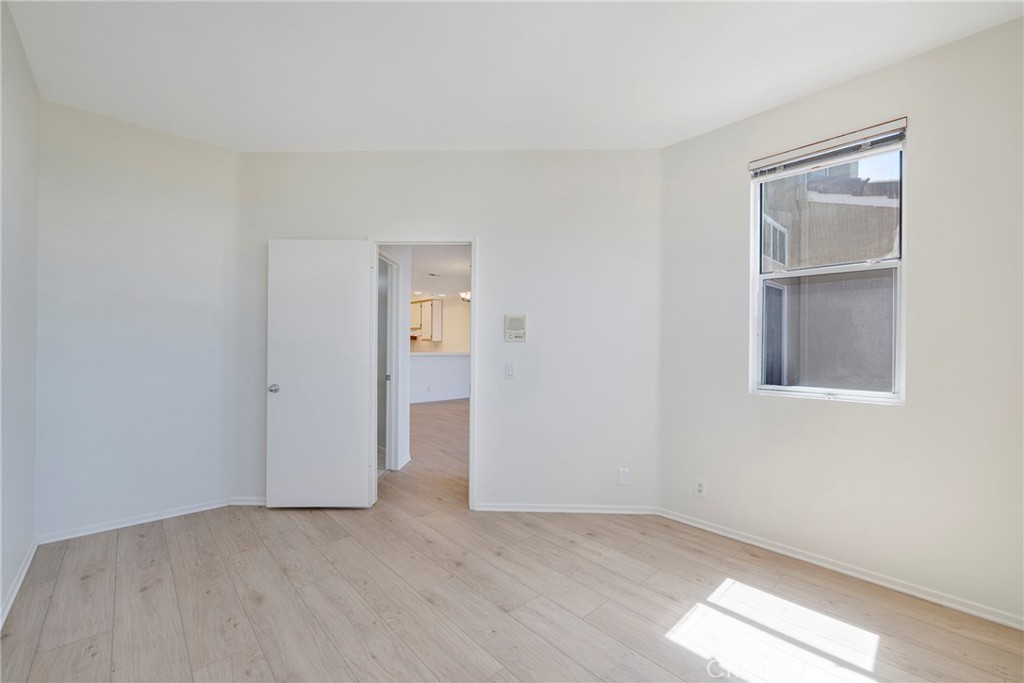 MLS #DW25215624 image #23